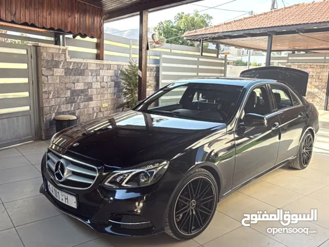 مرسيدسE200