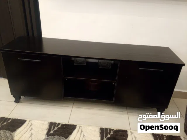 طاولة تلفزيون للبيع جديده