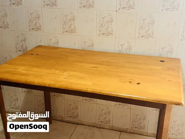 طاولة  أكل