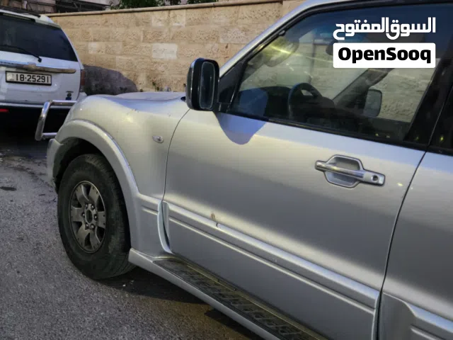 2003 ميتسوبيشي باجيرو GLS