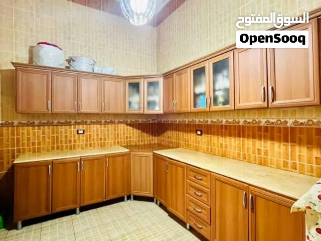 دولاب مطبخ كامل بالرخام فوقي لوطي