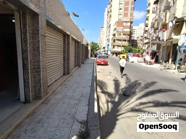 محلات تجاريه للبيع
