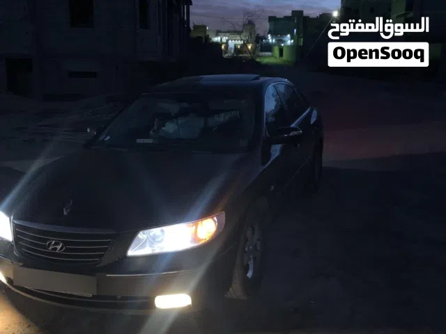 AZERA 2006  في العرصة ، لكن بدي ال 2008 كله ، م تشكي من شي كله ف الجديد