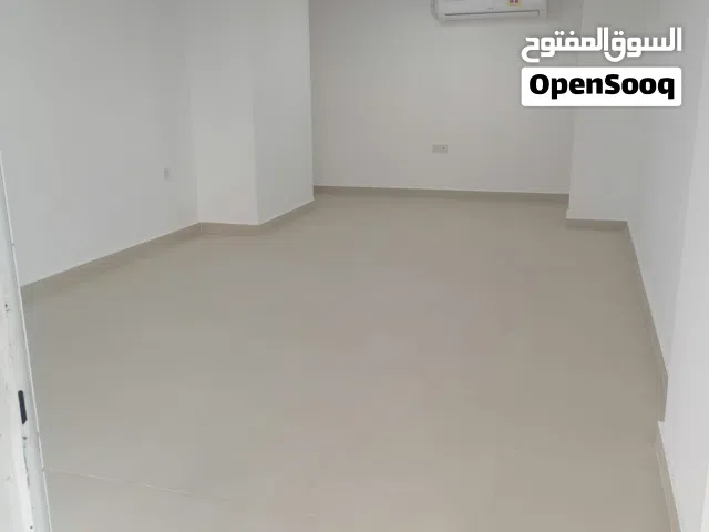 Shop for rent in Al khwair near KFC 29 SQM