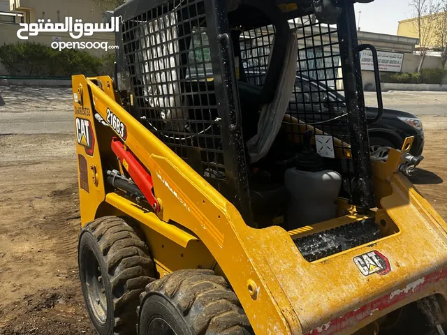 رافعه معدات ثقيله للبيع وللايجار