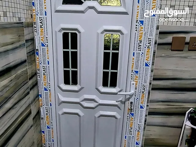 فنى الالمنيوم صيانة الأبواب والراشن والمطابخ