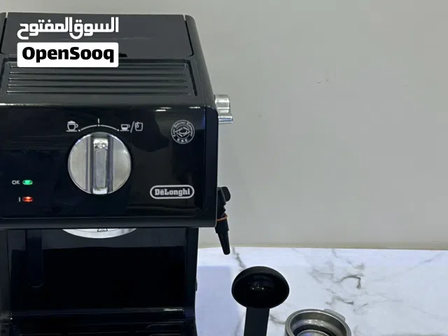 مكينة قهوة ديلونجي نظيفة