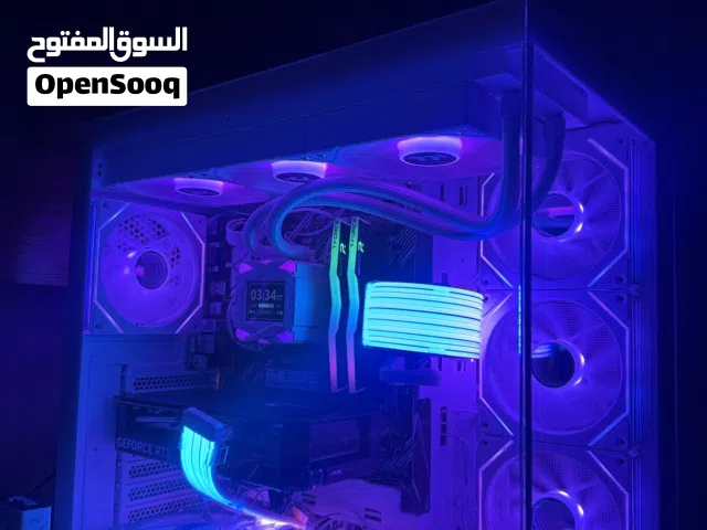 كمبيوتر قيمنق للبيع