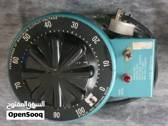 variac AC 0-240 volt ,3kw   محول كهرباء 0-240  فولت 3 كيلو  وات
