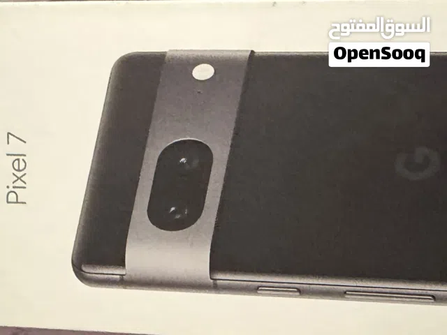 Google Pixel 7 (128GB, Obsidian) with the original box.