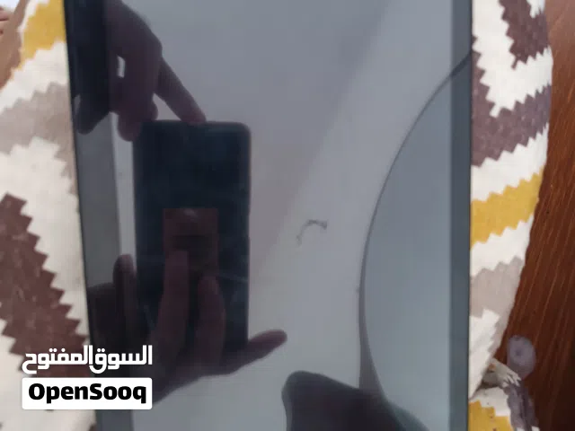 العنوان: شاشة أندرويد للسيارة 9 إنش IPS – 32GB – أندرويد 13 – بحالة ممتازة