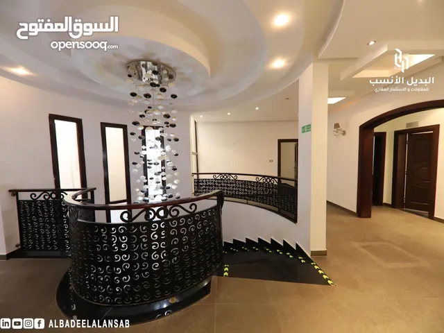 700m2 More than 6 bedrooms Villa for Rent in Tripoli Alfornaj