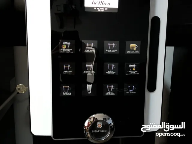 ماكنة نسكافيه ايطالية احترافية مزودة ب شاشة تتش + ماكنة الجيريا + ساينو + ريهاڤندرز