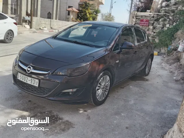 اوبل استرا 2013