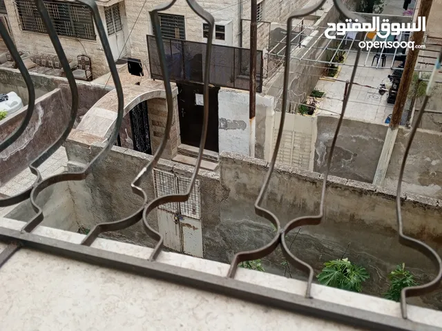 100m2 4 Bedrooms Apartments for Sale in Amman Marka Al Shamaliya