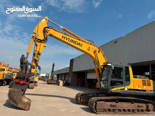 ححفار Huyndia Robex 210-A7-حالته ممتاز مع جهاز تدوير البالة