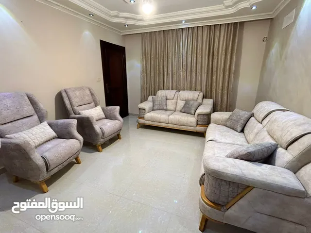 240 m2 3 Bedrooms Apartments for Rent in Irbid Al Rahebat Al Wardiah