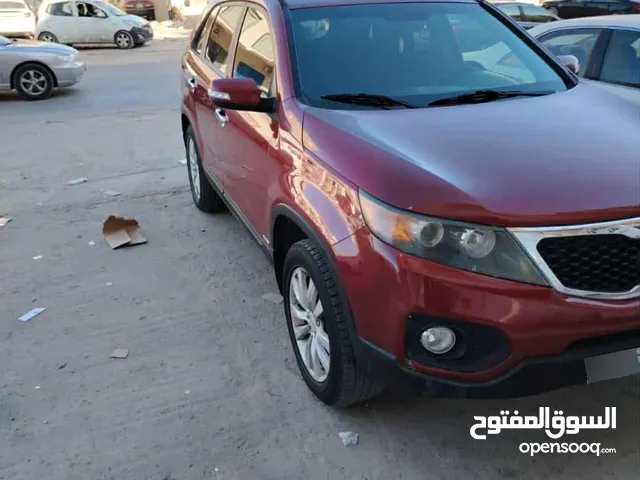 Used Kia Sorento in Tripoli
