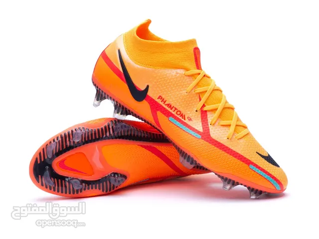 Nike phantom orange