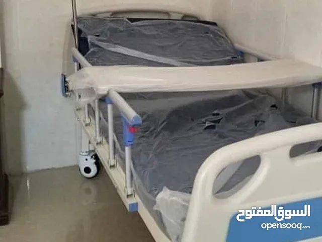سـريـر طـبـي