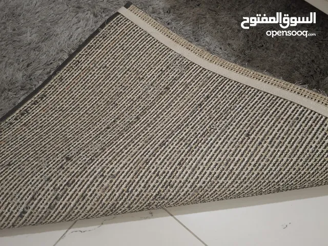 سجاد لون رمادي 3قطع للبيع