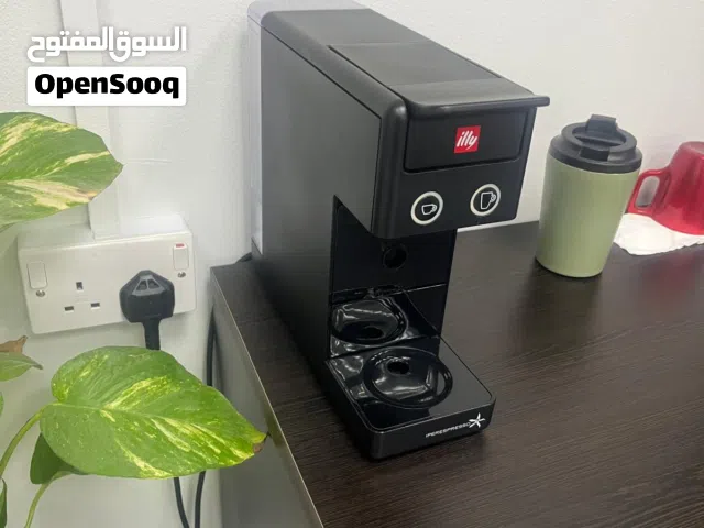 للبيع ماكينة قهوة illy Iperespresso جديدة قابل