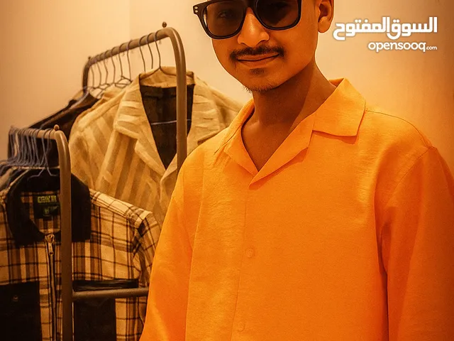 Brighten your day with this vibrant orange! #Luxuriousfitfable