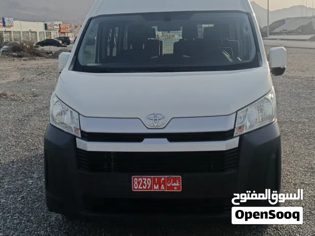 2019 تويوتا هايس Standard