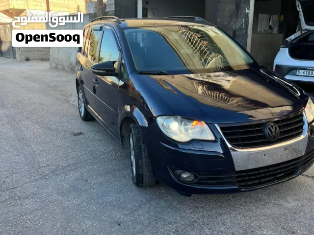 2010 فولكسفاغن توران R-Line