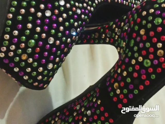 Other With Heels in Zarqa