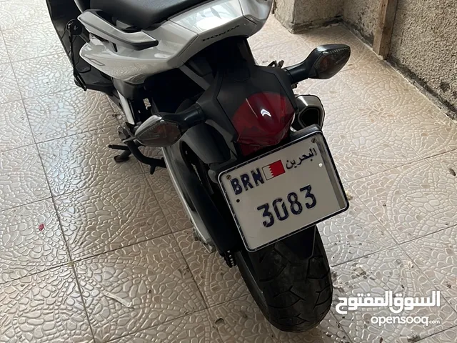هوندا انتيغرا 750 سي سي