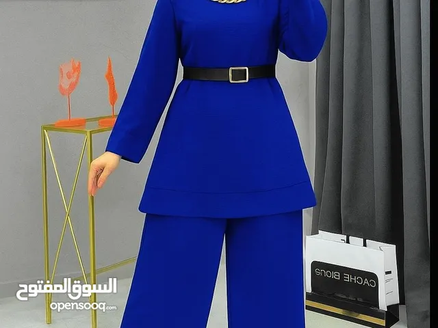 طقم ستاتي مع حزام و سنسال السعر.... 8 دنانير وزن 50 لل 85 سي واي