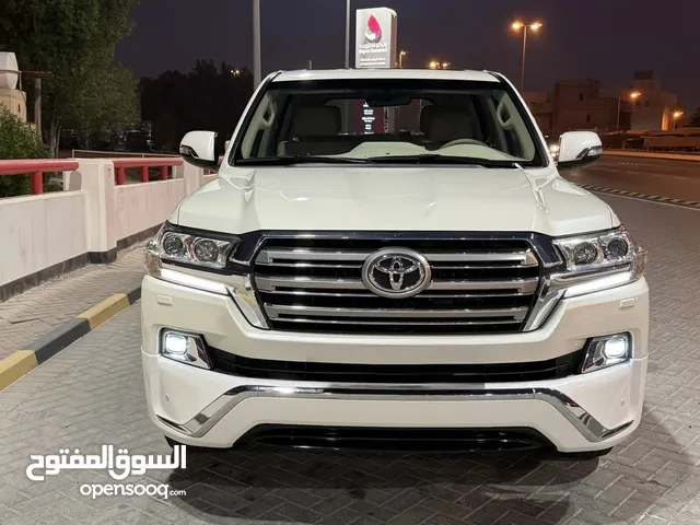 Used Toyota Land Cruiser in Northern Governorate