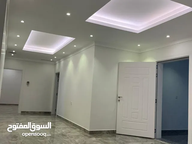 350 m2 4 Bedrooms Townhouse for Rent in Al Ahmadi Wafra residential