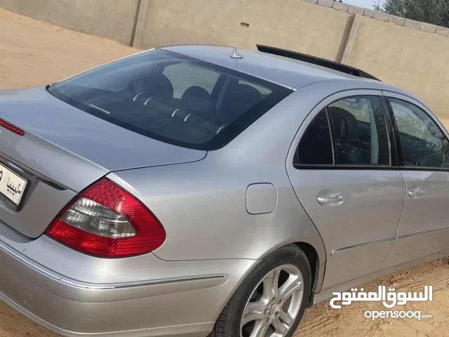 مرسيدس باشا الله يبارك السيارة ما تشكي من شي