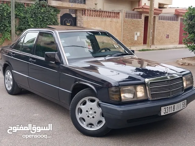 Mercedes Benz E 190 1992 in Rabat