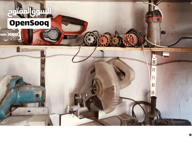 اغراض وعدد صناعيه للبيع