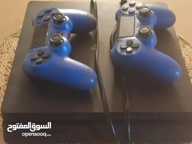بليستيشن 4 سلم مع ادين والالعاب