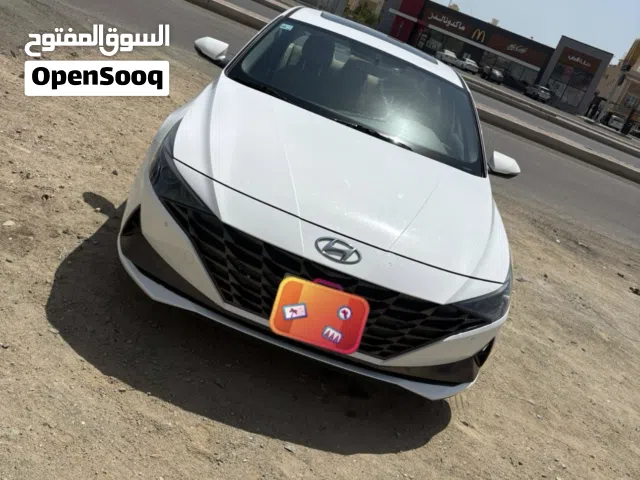 2022 Hyundai Elantra Sport