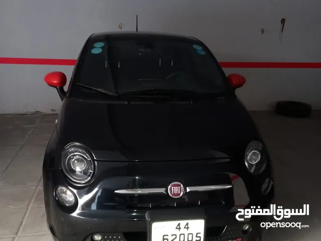 Fiat 500 500e in Amman