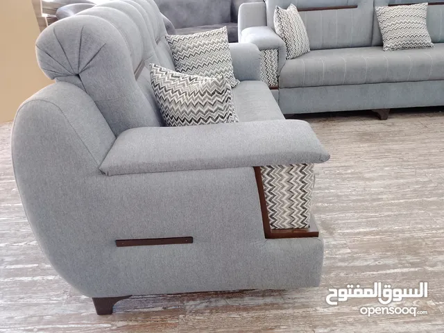 طقم كورنر اوسكار جديد مش مستعمل مقاس 3*3+ محوزه وعلى جميع الالوان