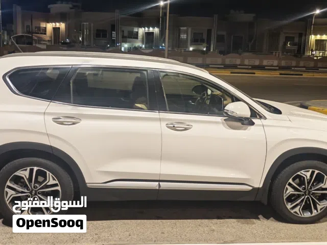 2020 هيونداي سنتافي Standard