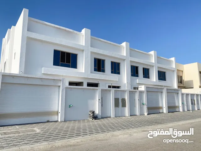 385 m2 5 Bedrooms Villa for Sale in Muscat Al Khoud