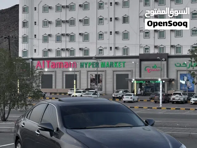 Used Lexus ES in Al Sharqiya