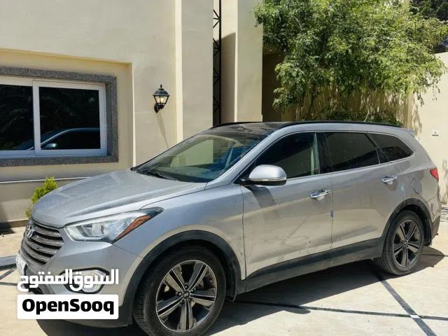 2014 Hyundai Santa Fe Blue