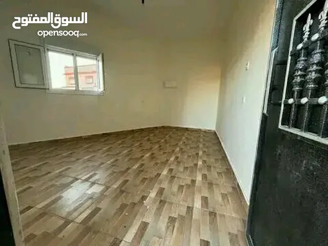 مخازن للإيجار في سيدي فرج (( مووقع كااامل ))