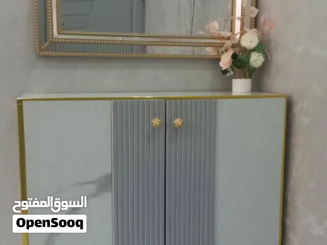 مدخل مع مرايا وجزامه