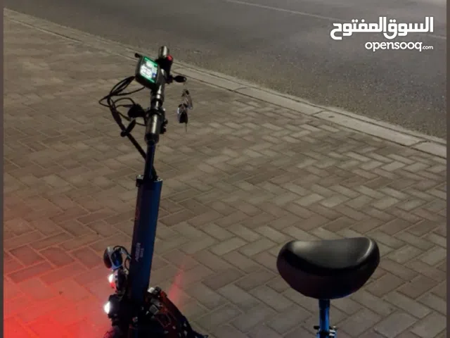 للبيع سكوتر ما يشتكي من شي يمشي 60