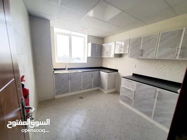 175 m2 2 Bedrooms Apartments for Rent in Al Ain Asharej