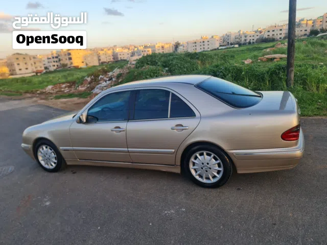 2001 Mercedes Benz E-Class E 200